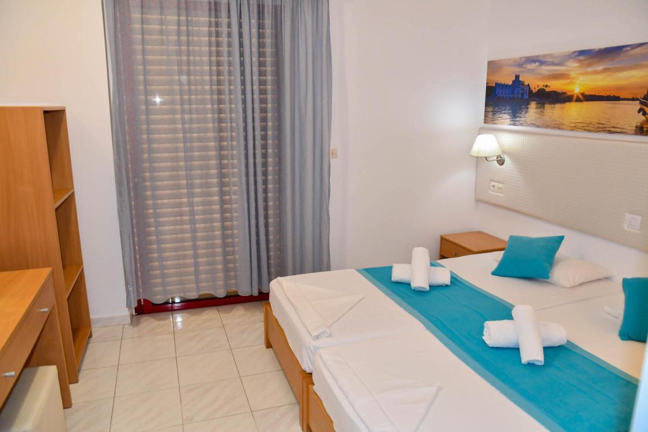 Blue Nest Hotel Tigaki Exterior foto